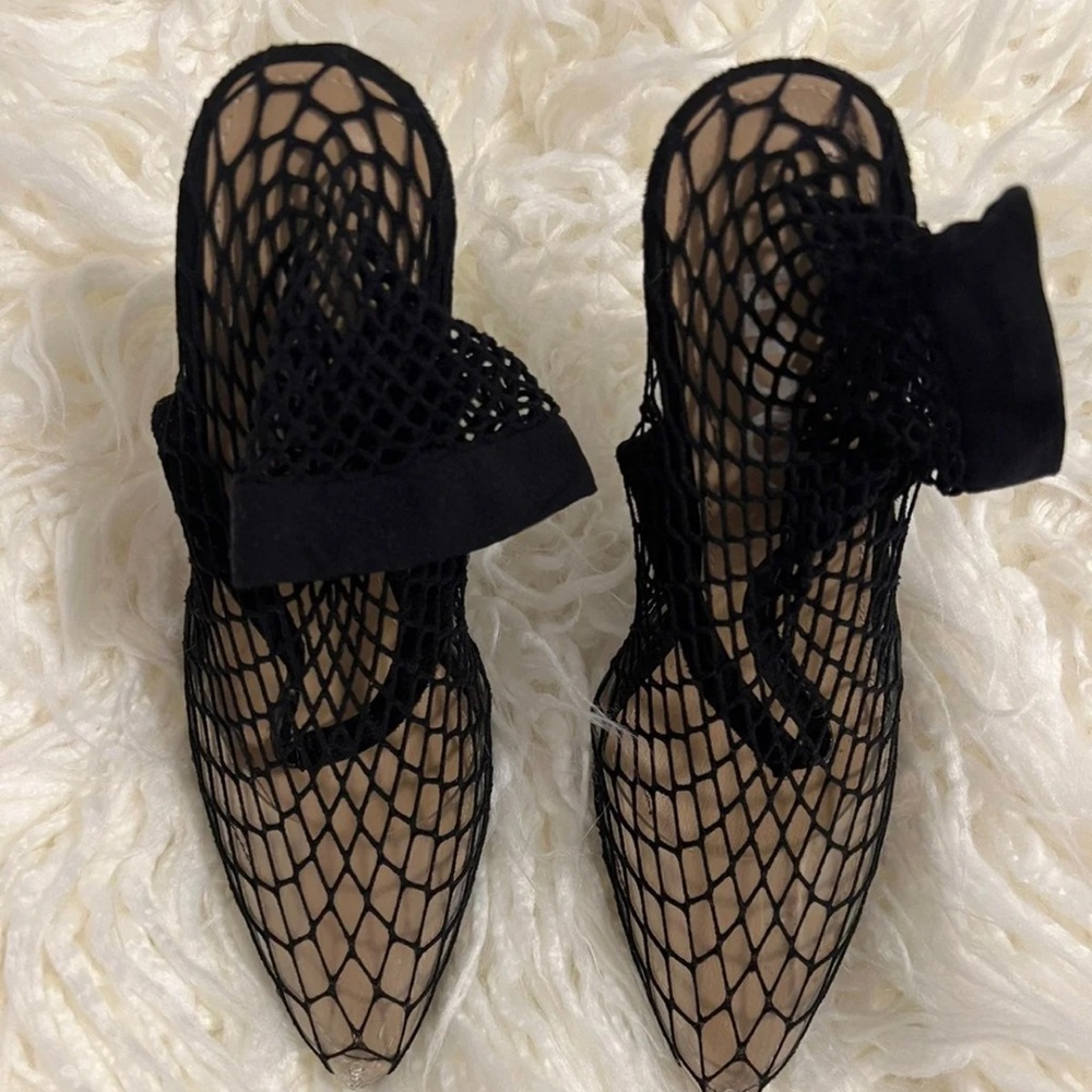FISHNET SOCK HEEL